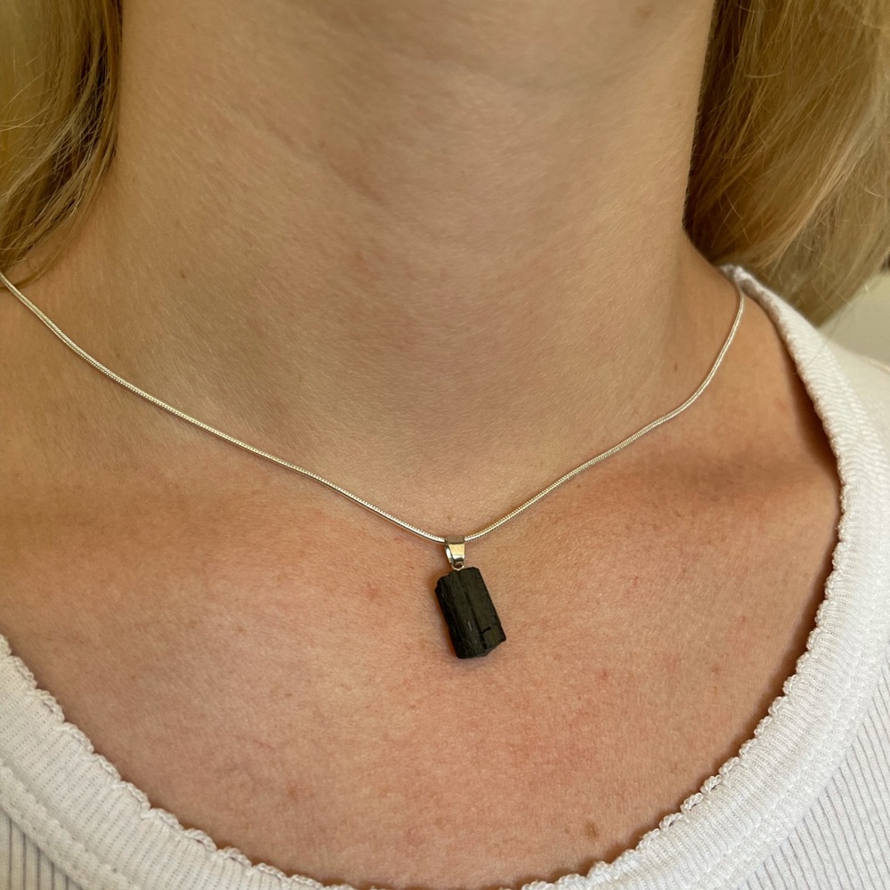 Black Tourmaline PROTECTION necklace - Picture 2 of 4